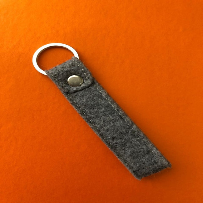 Felt Key Ring - Light Grey