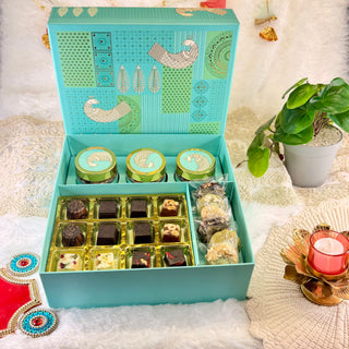 Blue Box with Jar - GC 12