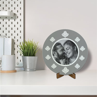 Round Photo Canvas with Stand-Special Moments Retro Style